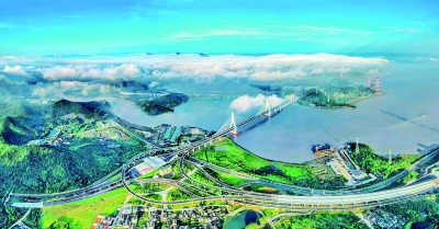 浙江:揚鞭奮蹄新賽道 浙江:揚鞭奮蹄新賽道