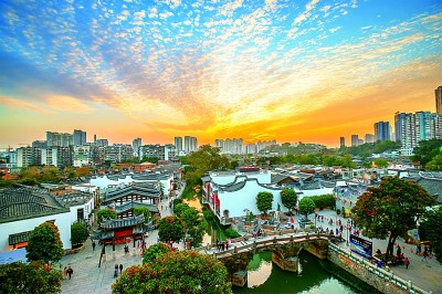 福建:用奮斗譜寫幸福新篇章